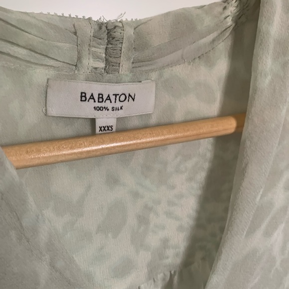 Aritzia Babaton 100% silk sleeveless blouse - Picture 2 of 6